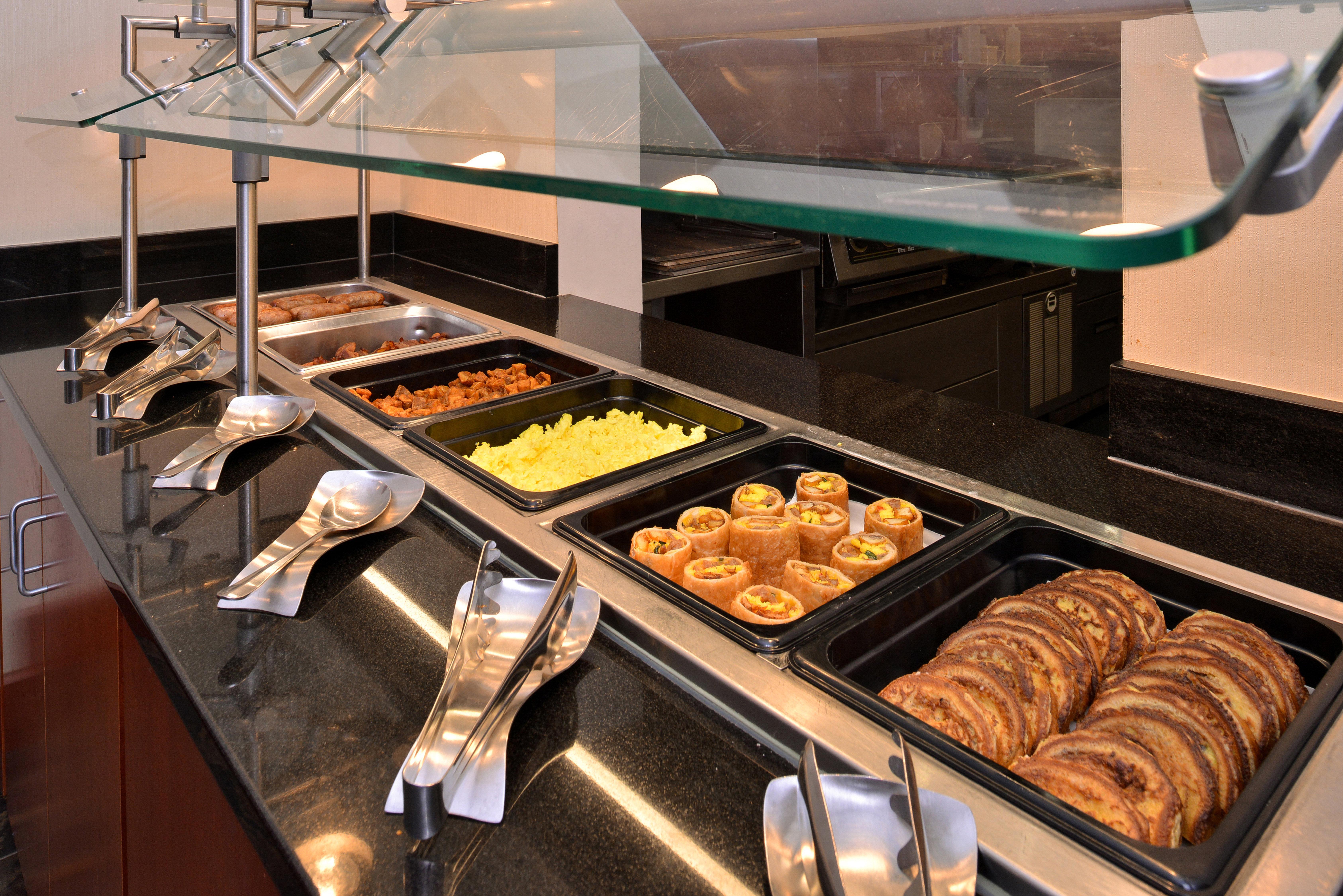Holiday Inn Madison At The American Center By Ihg Extérieur photo