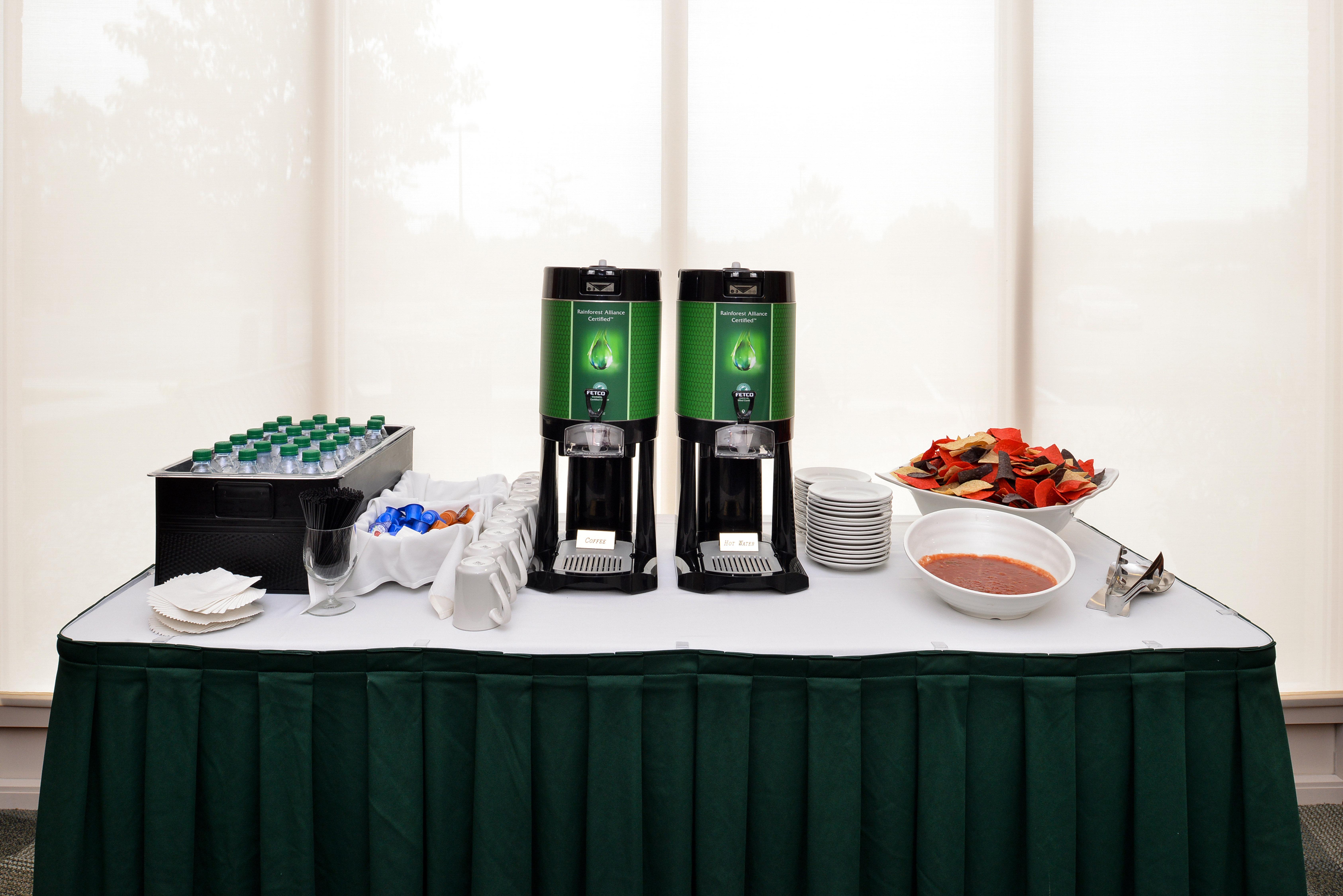 Holiday Inn Madison At The American Center By Ihg Extérieur photo