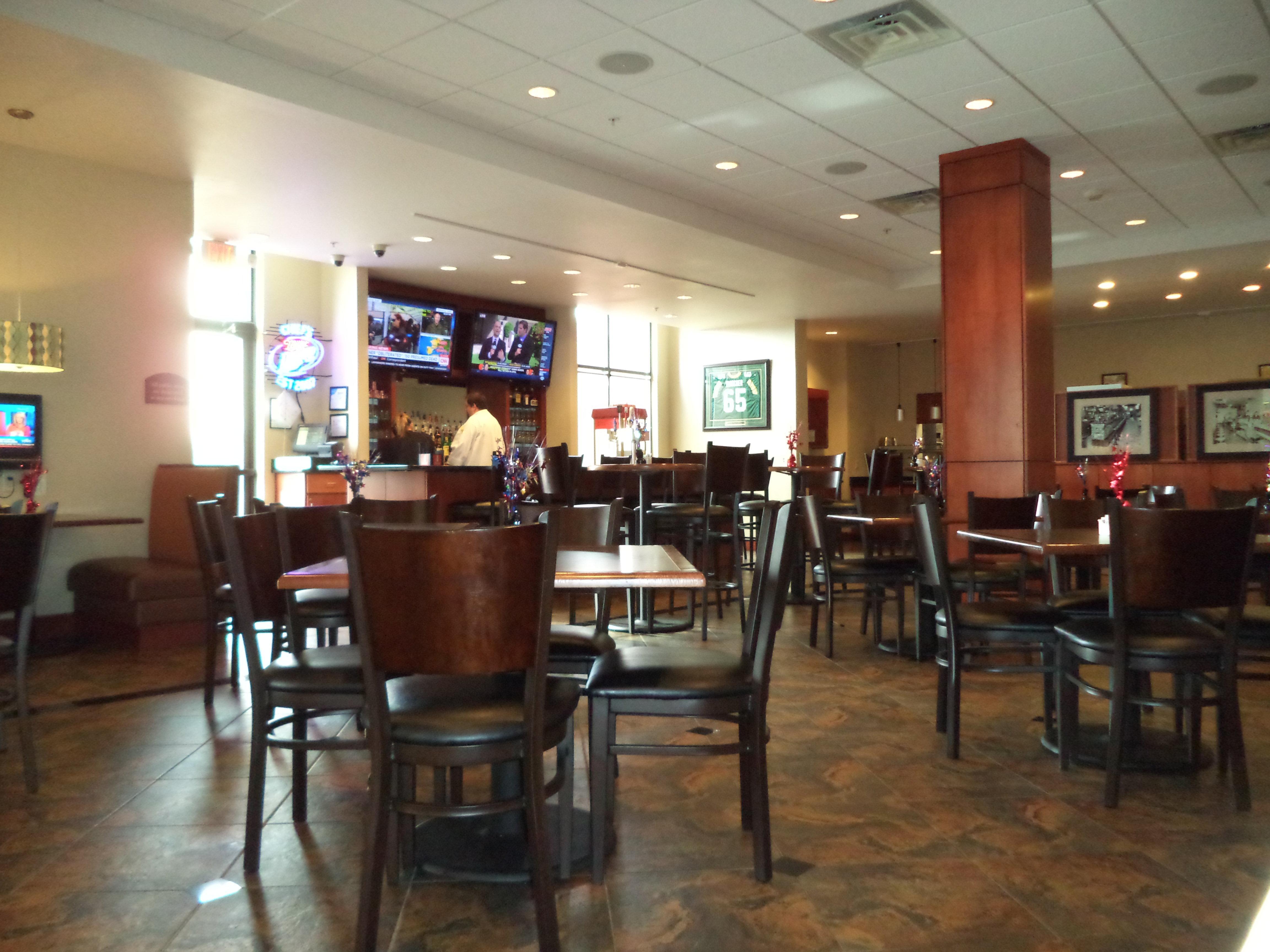 Holiday Inn Madison At The American Center By Ihg Extérieur photo