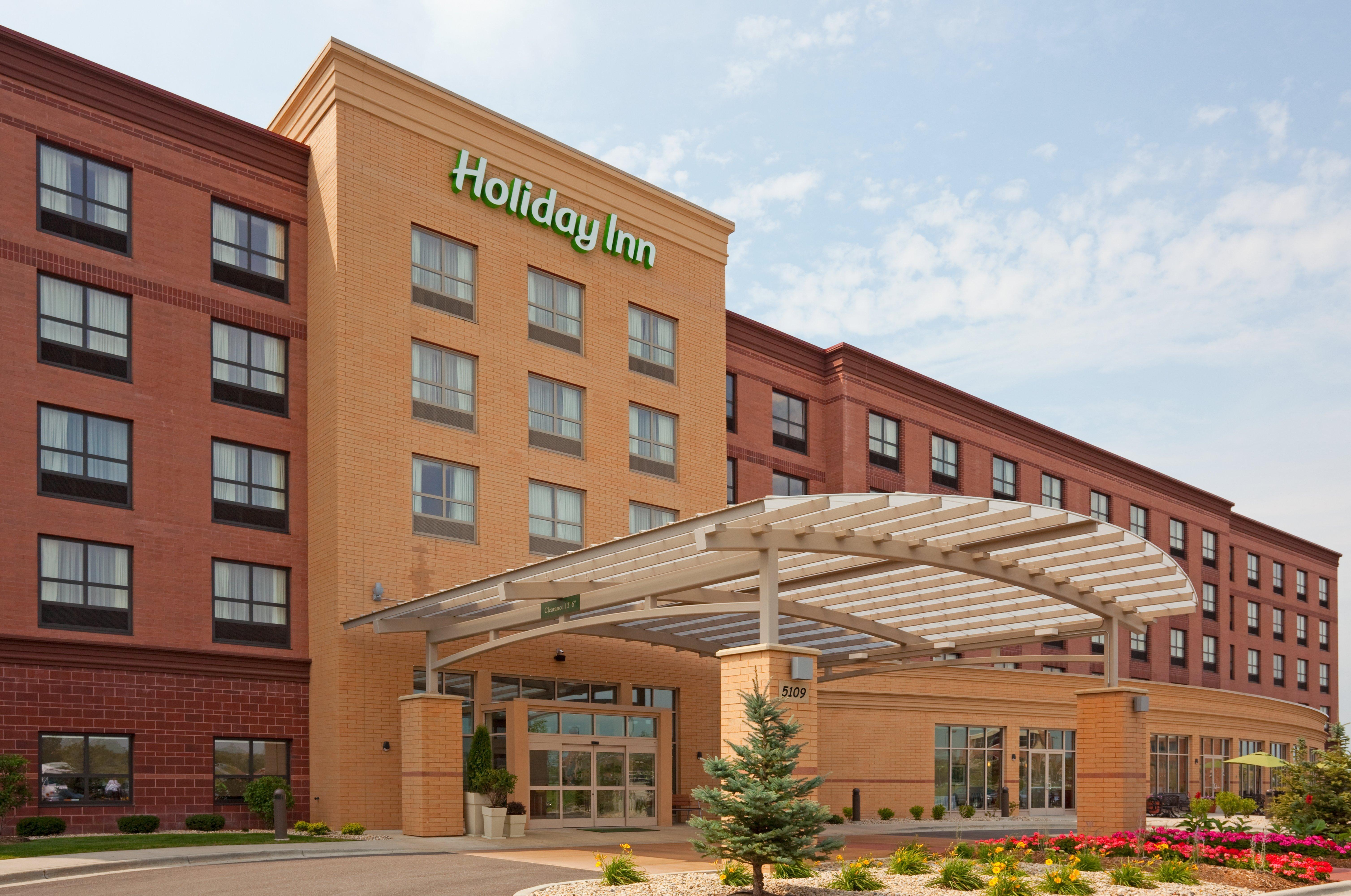 Holiday Inn Madison At The American Center By Ihg Extérieur photo
