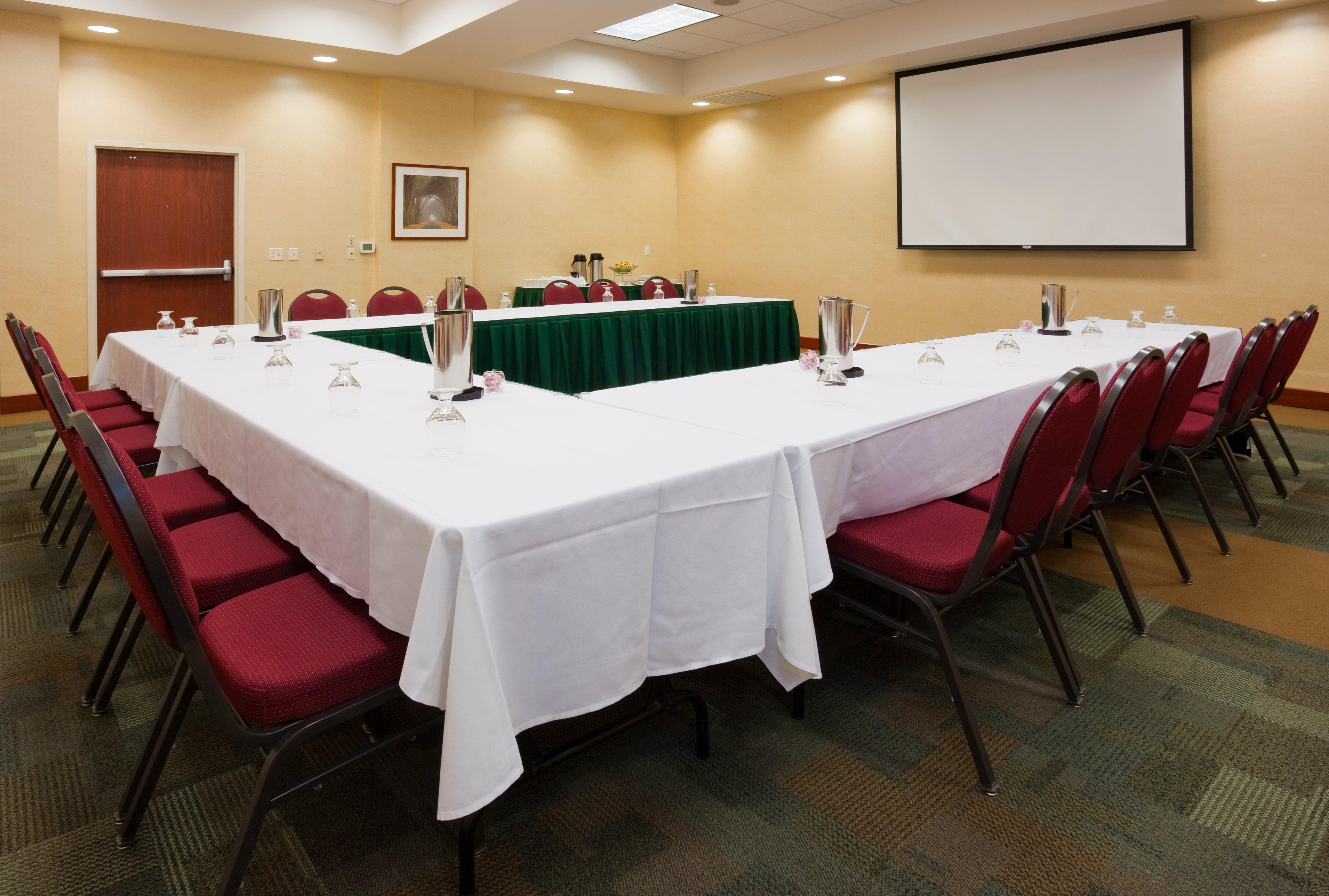 Holiday Inn Madison At The American Center By Ihg Extérieur photo