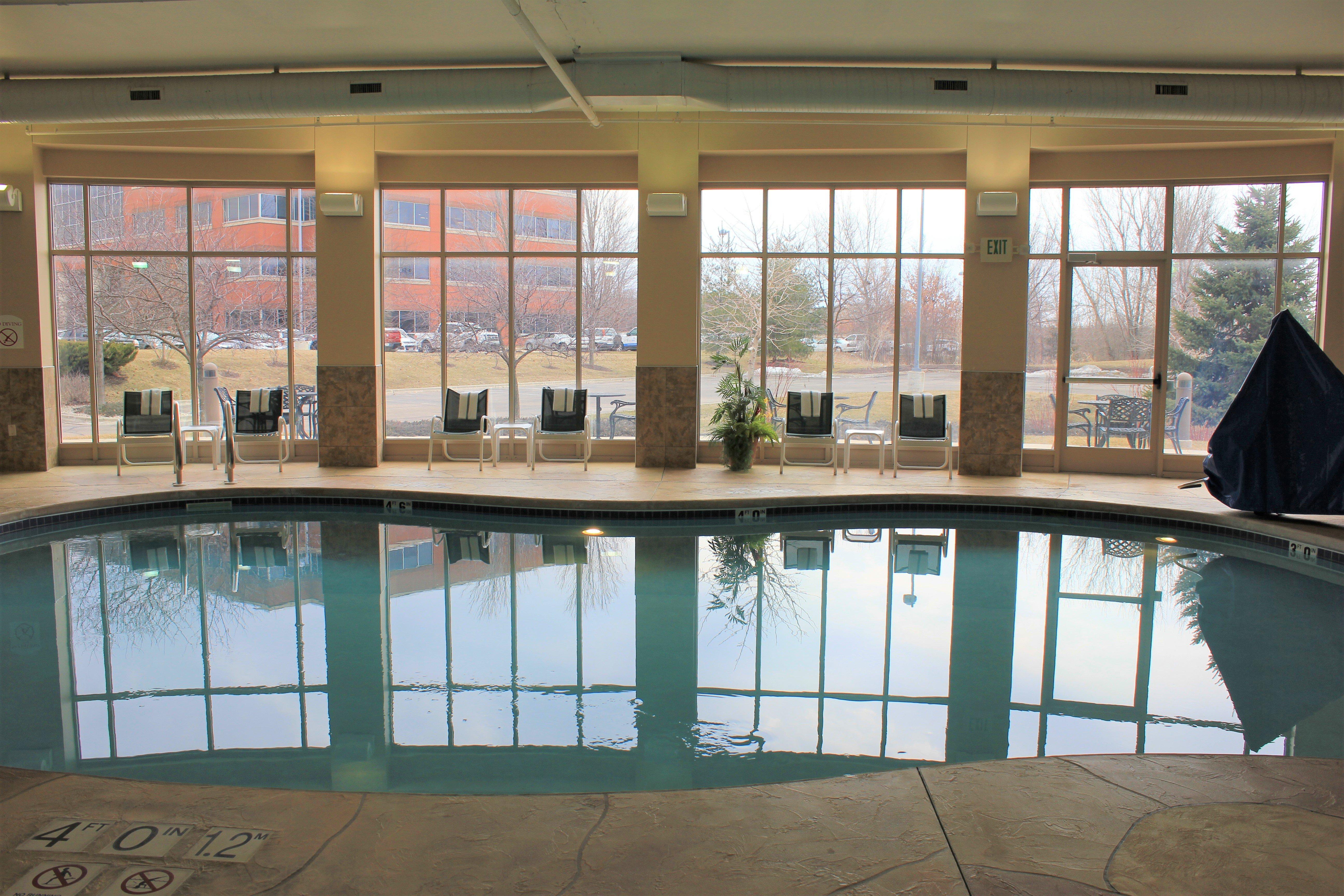 Holiday Inn Madison At The American Center By Ihg Extérieur photo